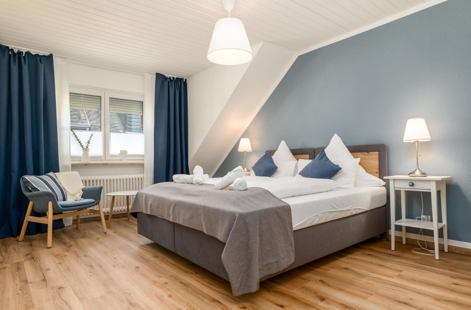 Riesling Appartement For 2 - 4 People - Billiards - Balcony With Mosel View - Parking - Wine Barrel Bar - Fully Equipped Kitchen - Netflix - Waiputv - 3 Km From Cochem Klotten Exterior photo
